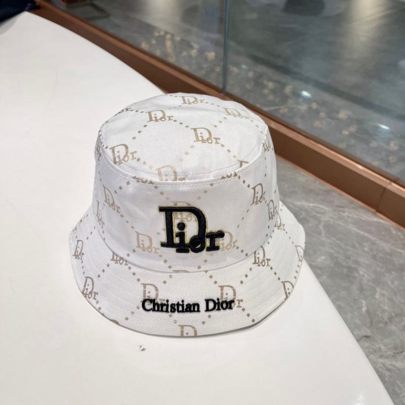 CHRISTIAN DIOR